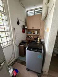 Ang Mo Kio Avenue 1 (D20), Shop House #572118251